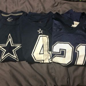 Dallas Cowboys - 2 T-shirt’s and a Jersey